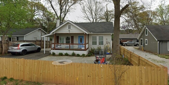 Building Photo - 1661 Joyner Ave SE