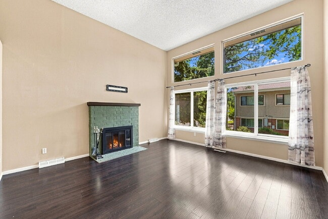 Photo - $2,795.95 - 3 Bed, 2 Bath Townhome with 2 Car Garage and Central AC!