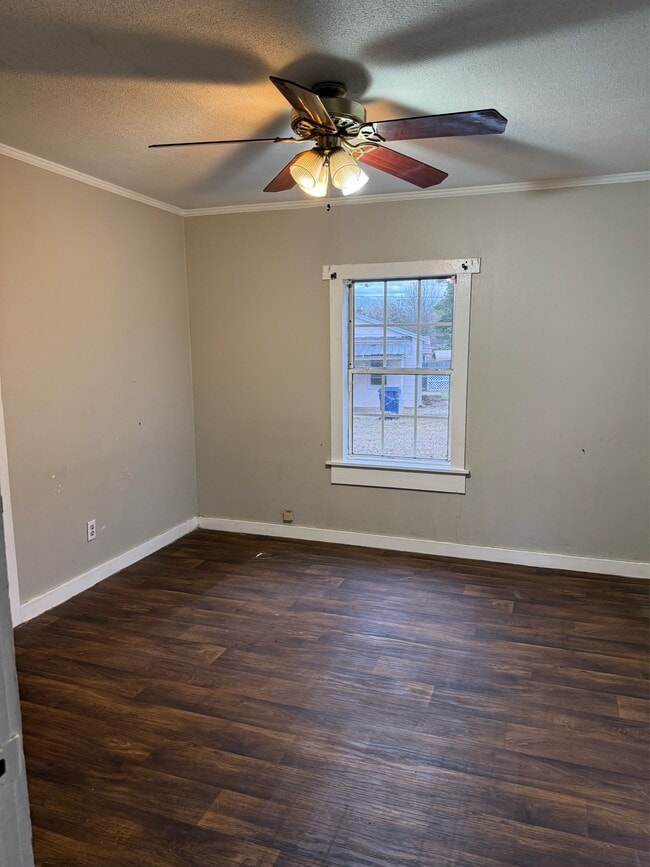 Photo - 131 W 10th St