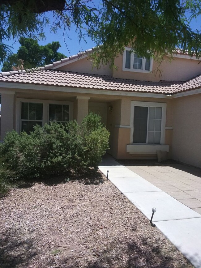 Great 4 Bedroom home in North Las Vegas! - Great 4 Bedroom home in North Las Vegas!