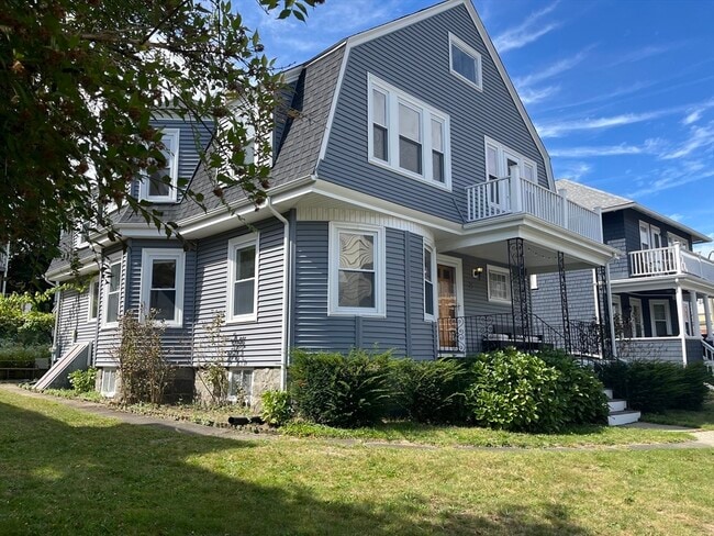 Building Photo - 25 Bradwood St Unit 2 Rental
