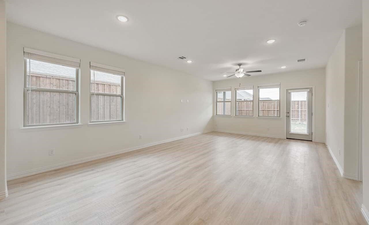 Photo - 4237 Red Cedar Ring Ln