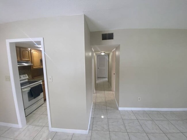 Photo - 4001 W Comanche Ave