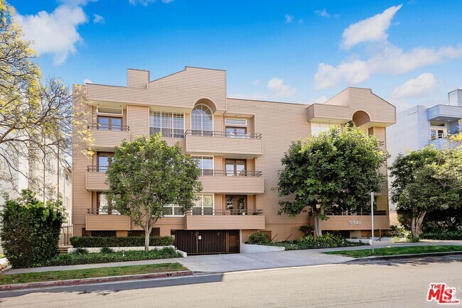 Building Photo - 10640 Wilkins Ave Unit 202 Rental