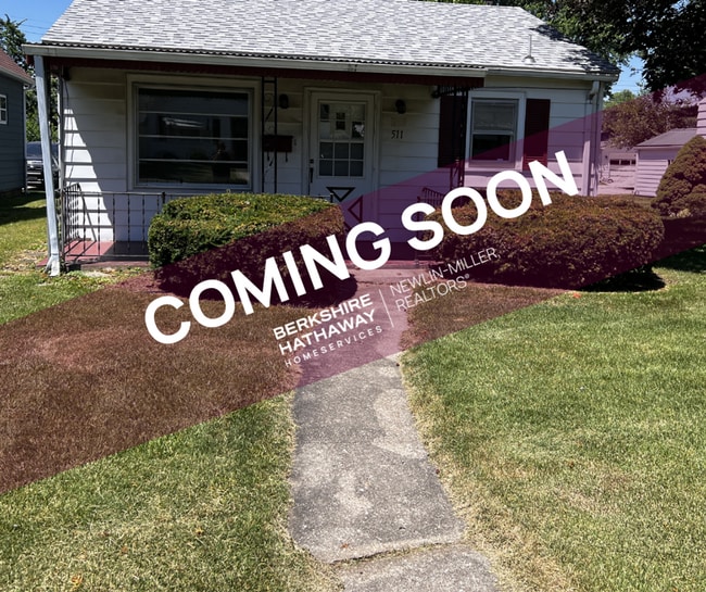 Building Photo - Love Where You Live in this Cozy 2 Bedroom... Rental