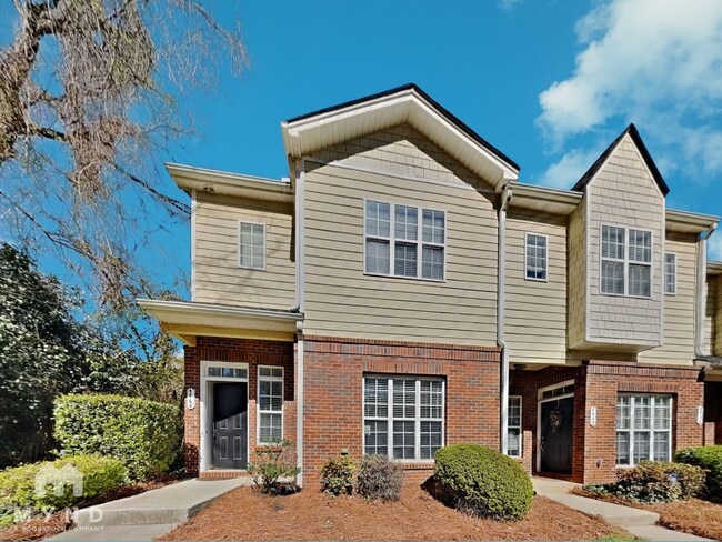 Building Photo - 4444 Yoruk Forest Ln