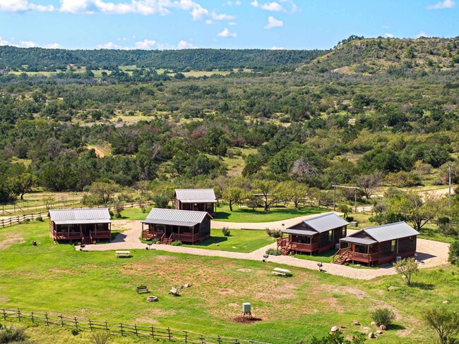 Building Photo - 307 Sagebiel Ranch Rd Rental