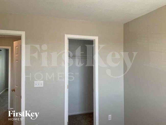 24620 E Wyoming Cir