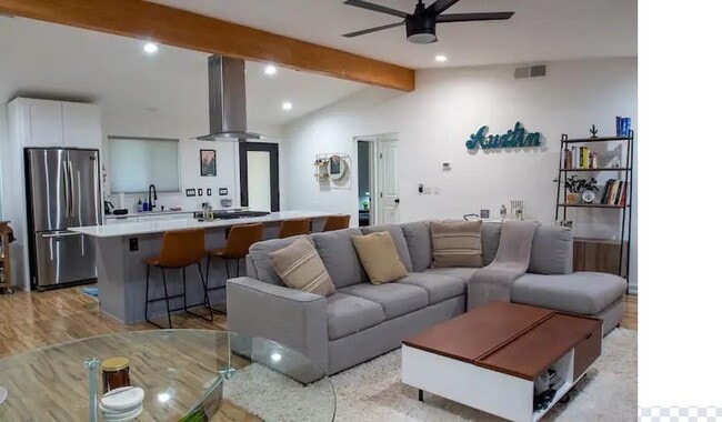 Photo - 9802 Kendal Dr