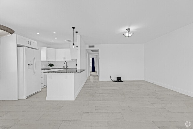 Building Photo - 369 Fanshaw I Unit 369 Rental