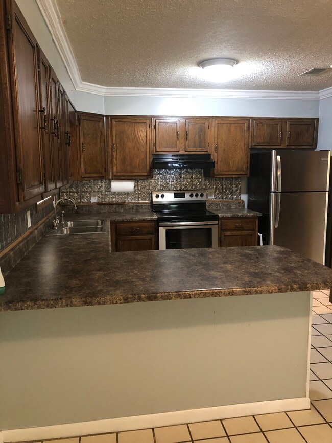 Photo - 40 Big Tom Rd