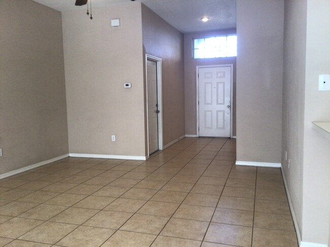 Photo - 2016 Cattleman Dr