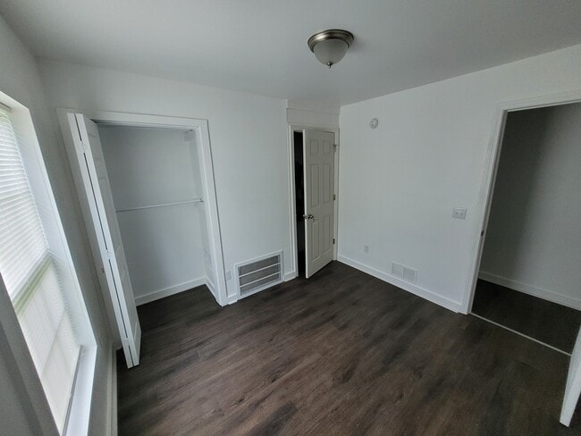 Bedroom 2 - 722 Dabney St Unit 722
