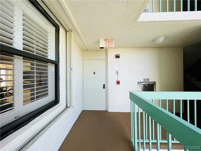 9900 S Ocean Dr Unit 810