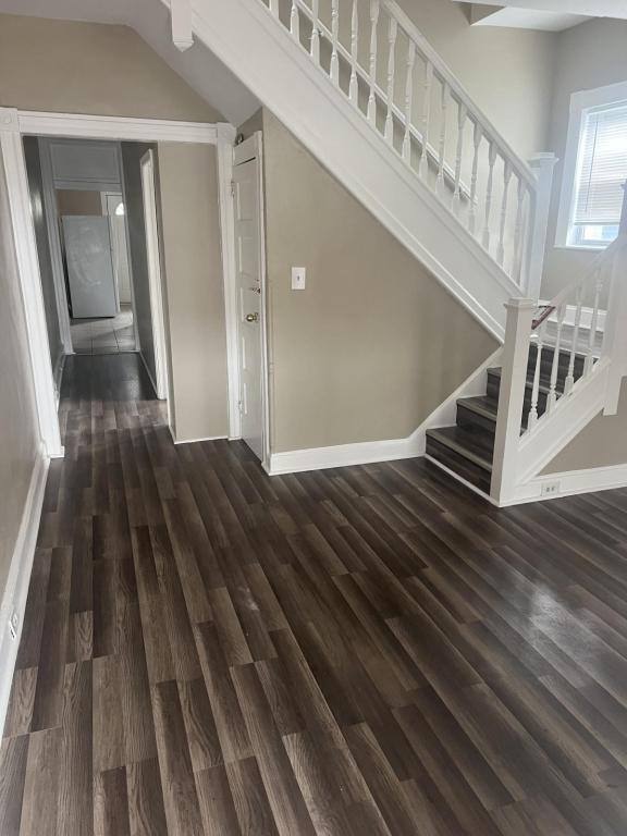 Photo - 2200 Baker St