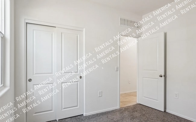 Photo - 4989 E Umber Rd