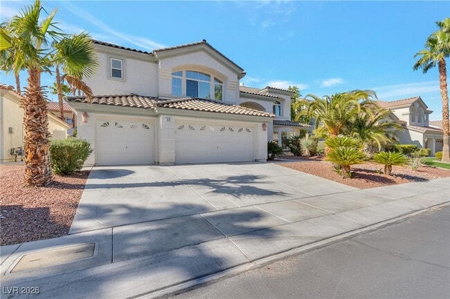 Photo - 63 Cascade Lake St