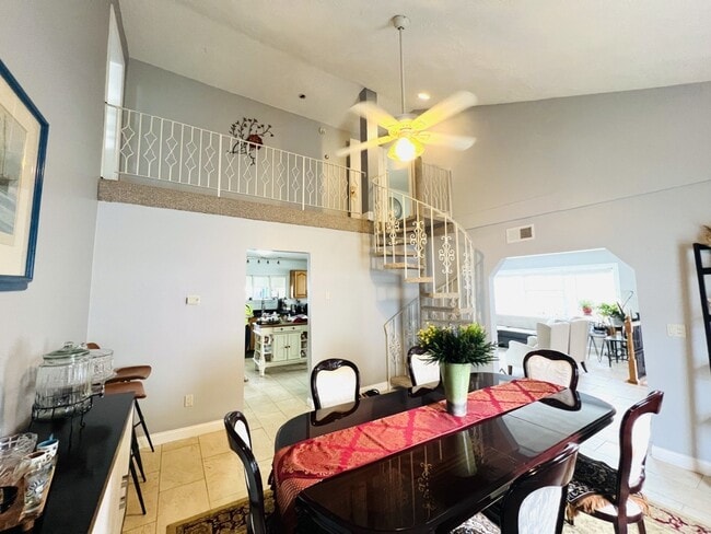 10 Milano Ave Unit 1