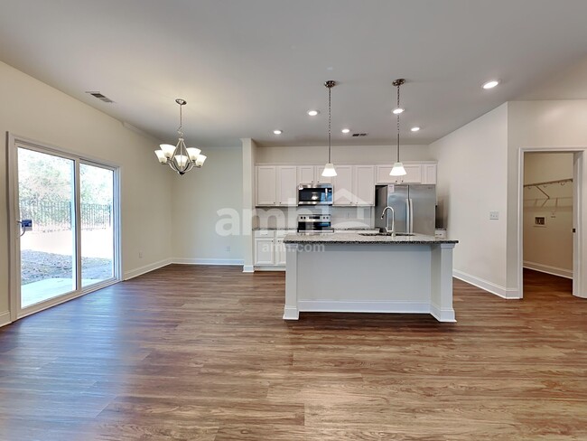 Photo - 132 Sweet Gum Dr