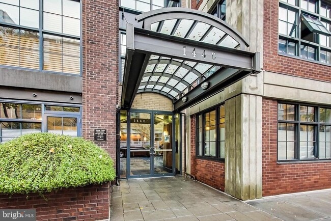 1440 Church St NW Unit 106