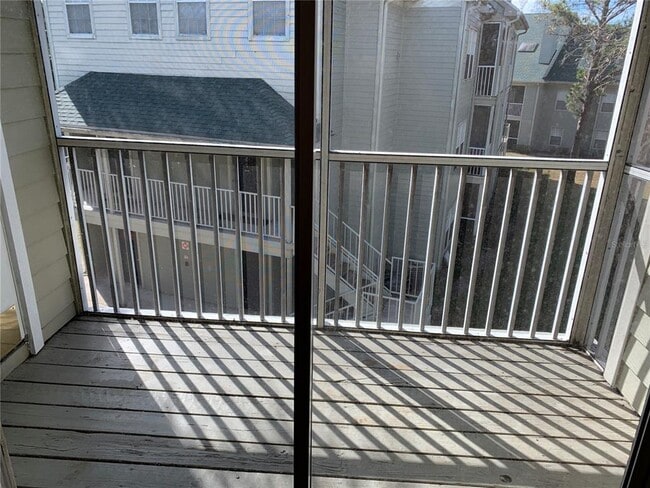 Photo - 5962 Westgate Dr Unit 302