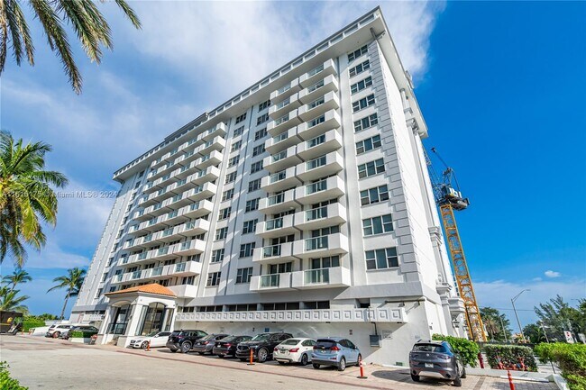 Photo - 9195 collins Ave Unit 512