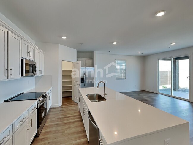 Photo - 9561 E Harkes Dr