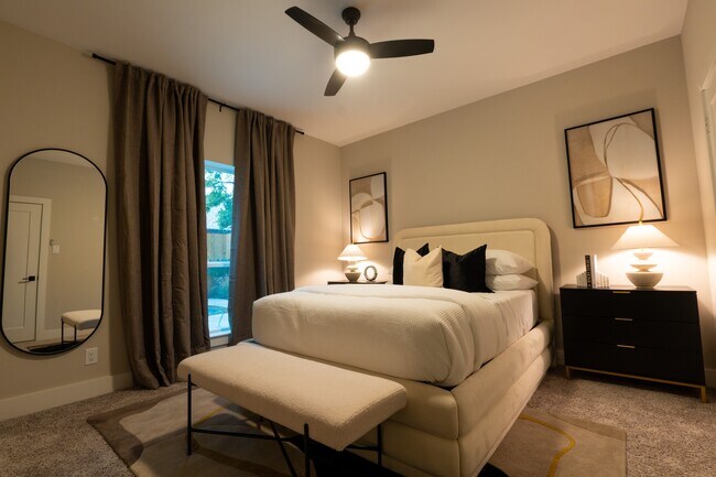 Photo - 10023 Piping Rock Ln