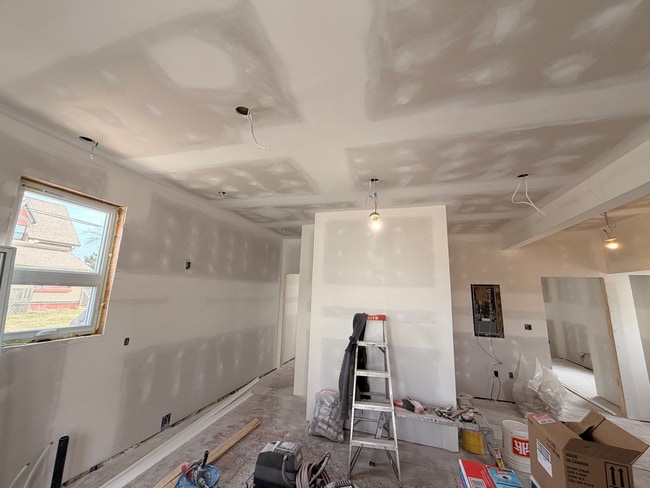 Photo - 135 Spring St