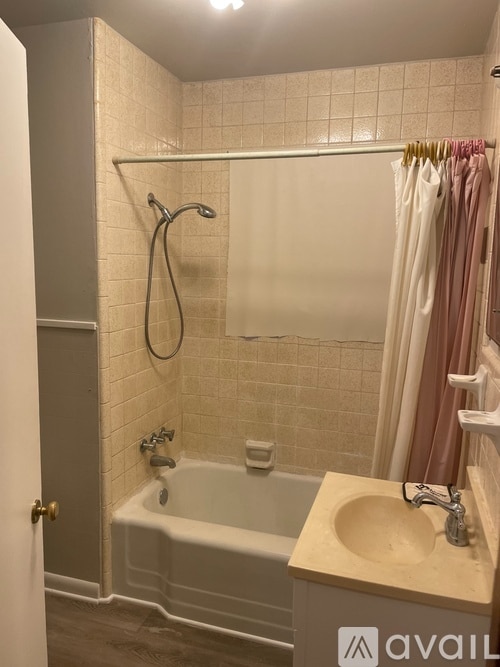 Photo - 111 Japonica Ln