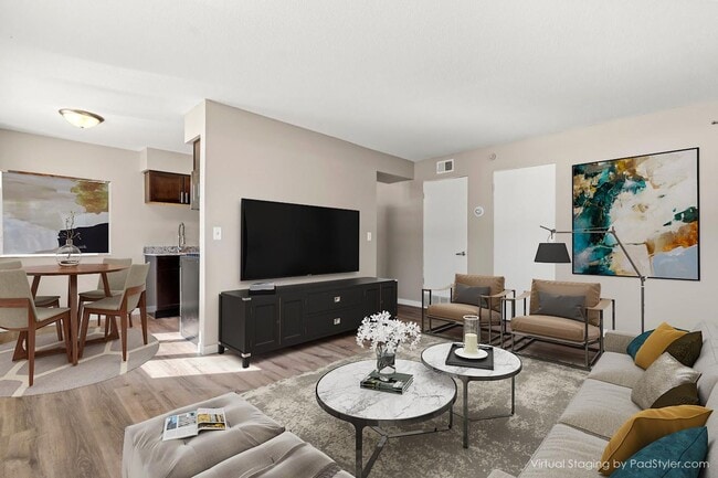 Photo - Park Place off Broadway