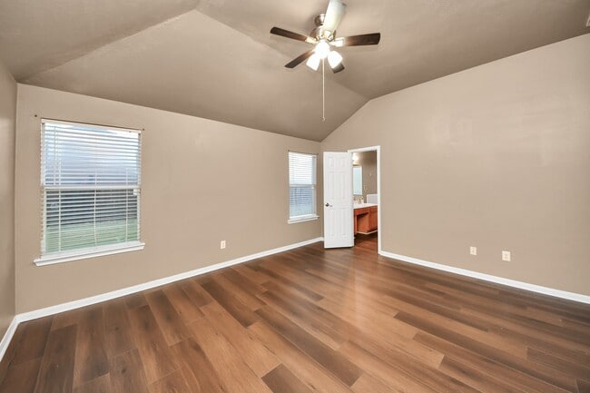 Building Photo - 6642 High Stone Ln