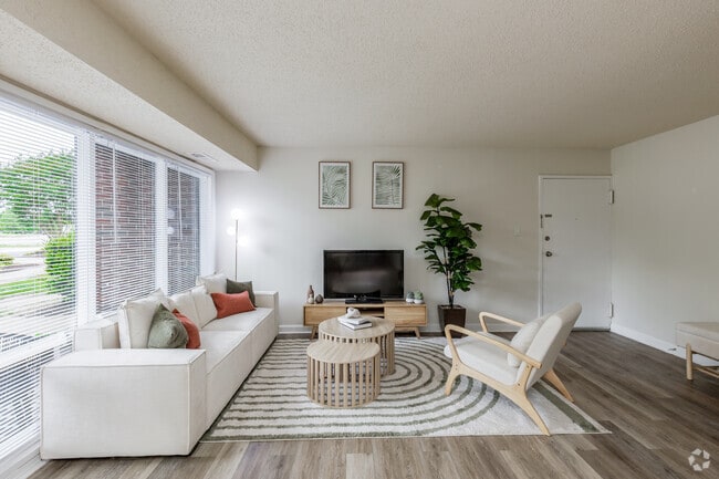 Interior Photo - Peninsula Grove Rental