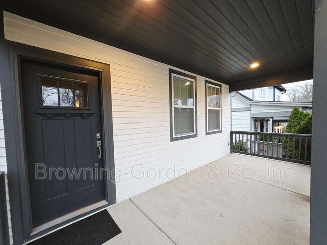 Photo - 6539 Thunderbird Dr