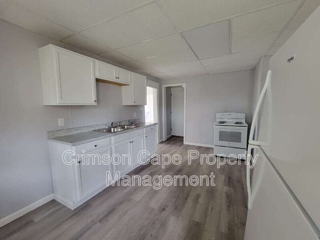 Photo - 341 Hughes St Unidad Apt 1