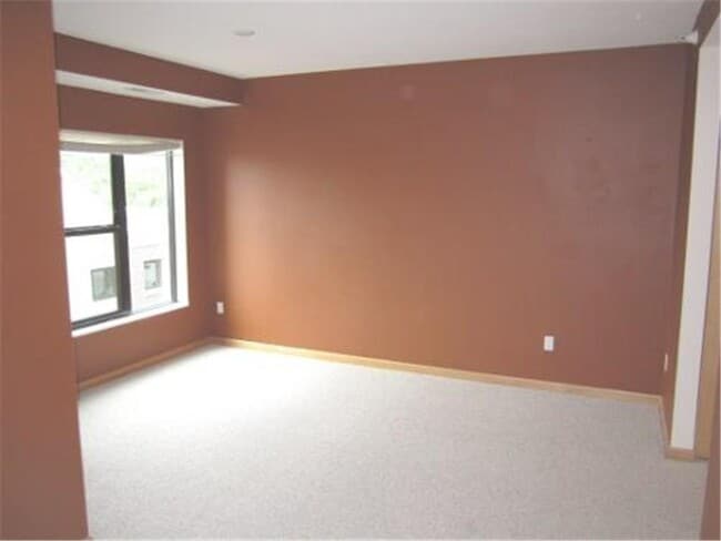 Photo - 7601 Aldrich Ave S Unidad 319