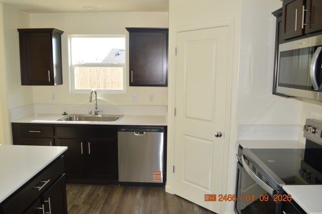 Photo - 644 Marshall Ln