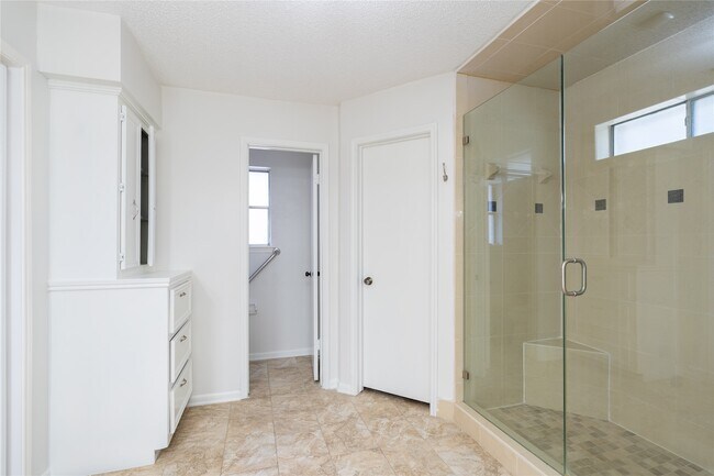 Photo - 12910 Shady Knoll Ln