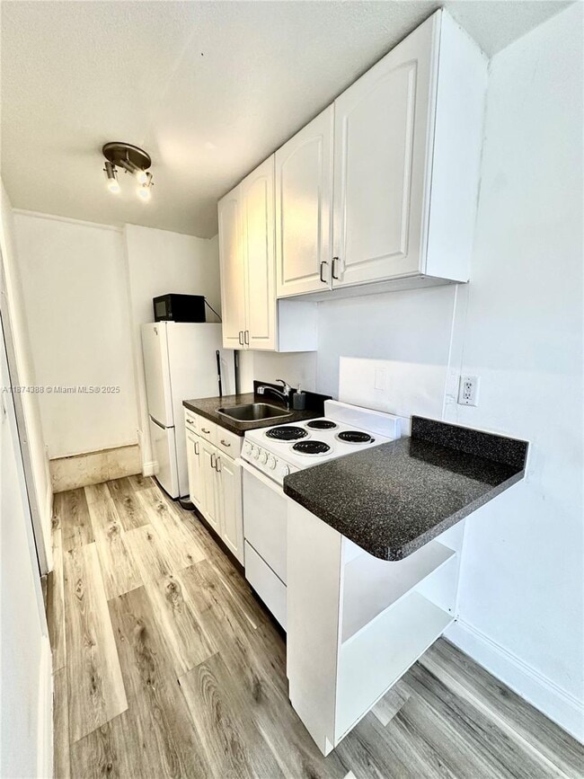 Photo - 815 83rd St Unit C