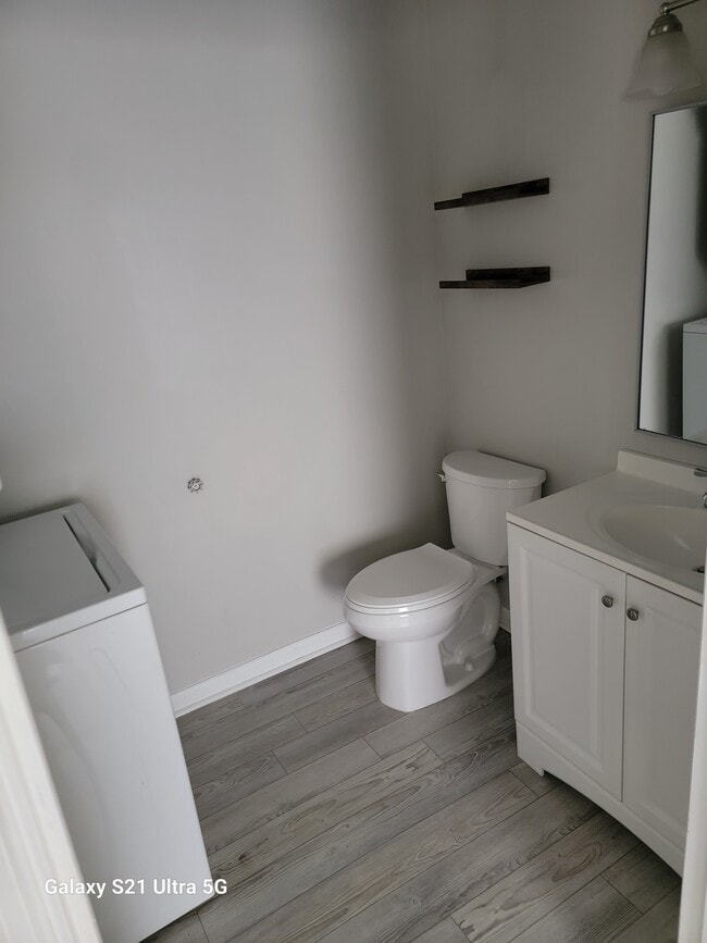 Photo - 9284 Peachtree St