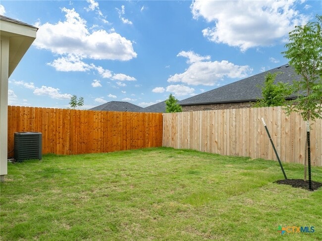 Building Photo - 5101 Rose Petal Ct Rental