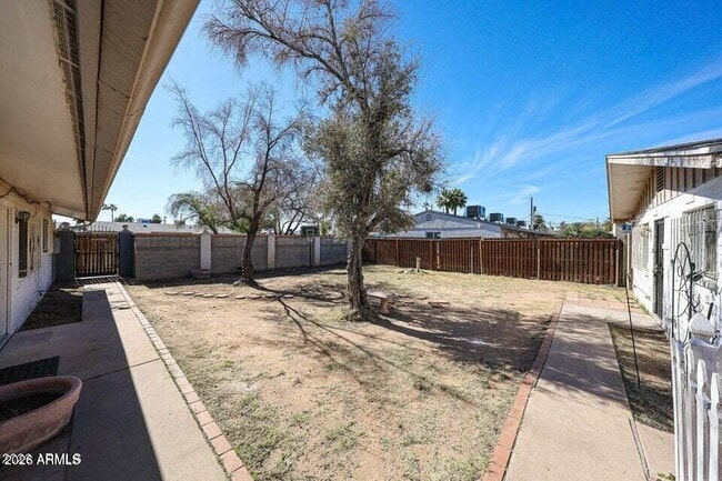2226 W Heatherbrae Dr Unit 2