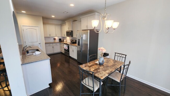 Photo - 5538 Old Hwy 472