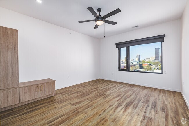2BR, 2BA - 1,058SF - Second Bedroom