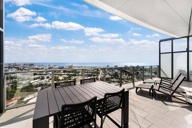 Photo - 500 Alton Rd