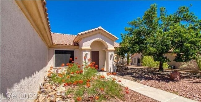 Building Photo - This is the one! Lovely Sun City Summerlin... Rental