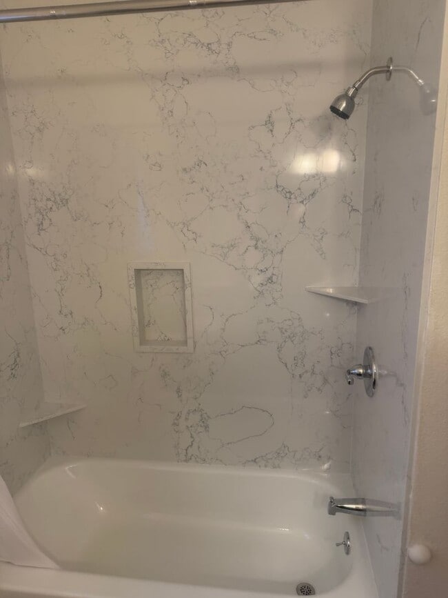 Photo - Great 3 bedroom 2 bath home some utilities included