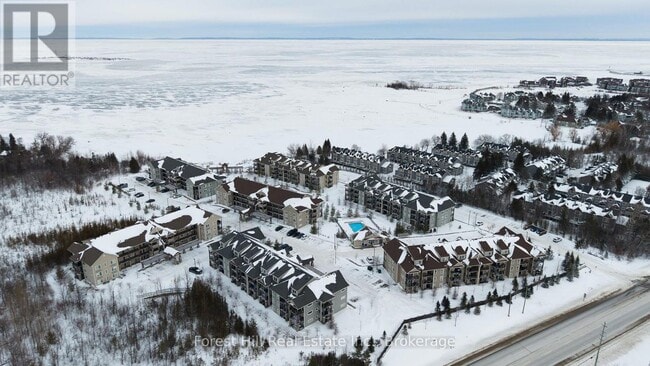 Photo - 2 Anchorage Cres Unité 108