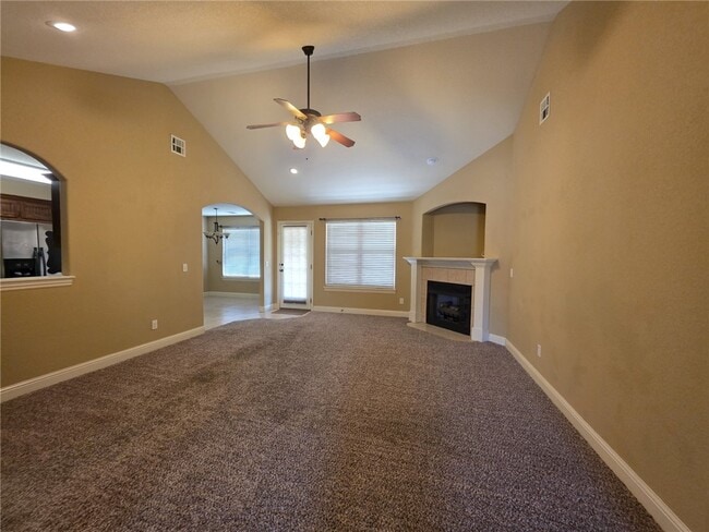 16 Sullivan Dr