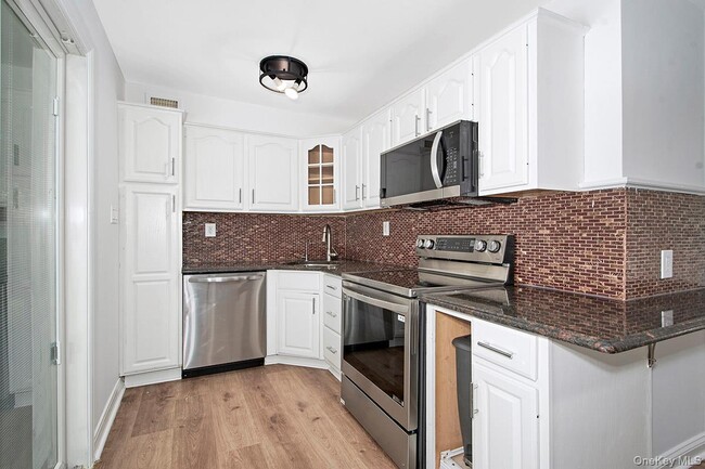 13 Indian Trail